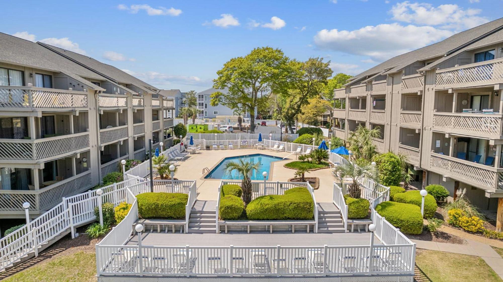 Salty Air Retreat Apartment Myrtle Beach Exterior photo